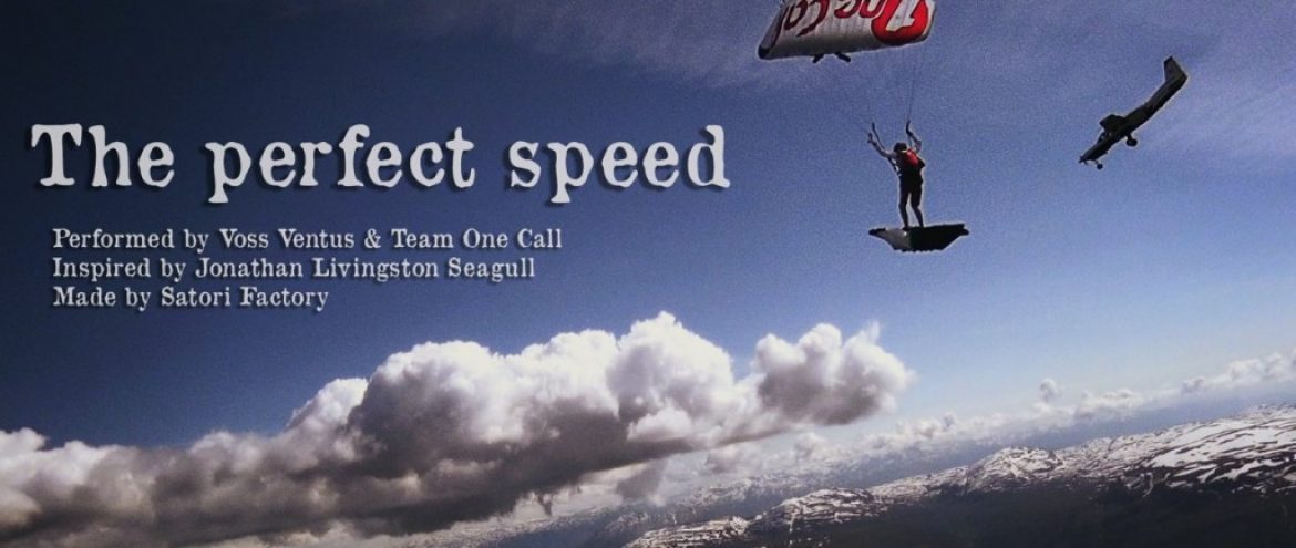 « The perfect speed », le plané d&rsquo;un skydiver avec un wingsuiter