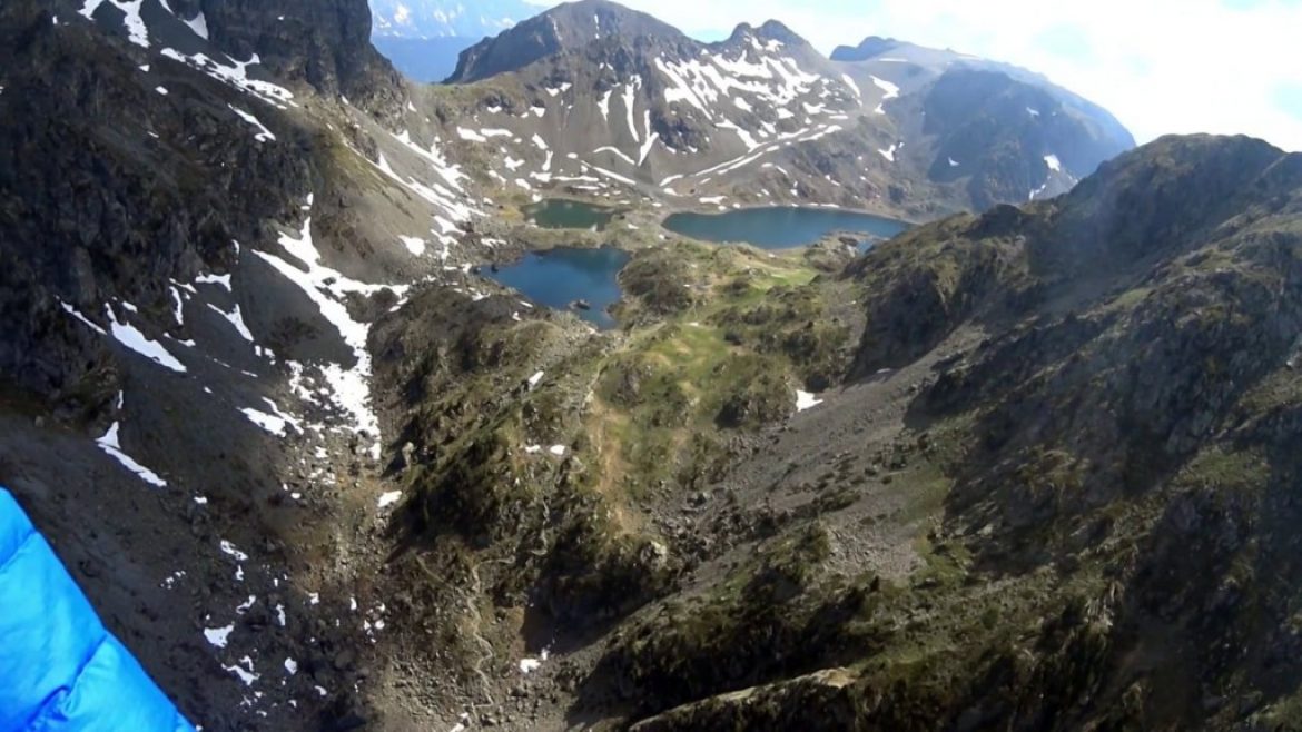 Top landing à la Grande Lauzière (Massif de Belledonne)