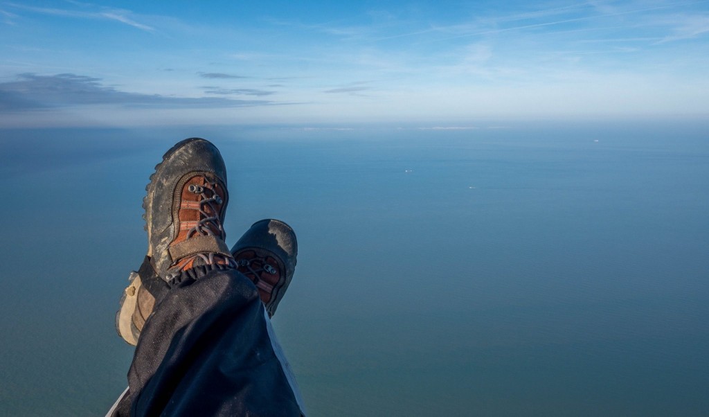 Ils ont traversé la Manche en paramoteur pour sauver des cygnes
