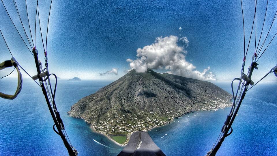 La première traversée des iles Eoliennes par Marco Busetta