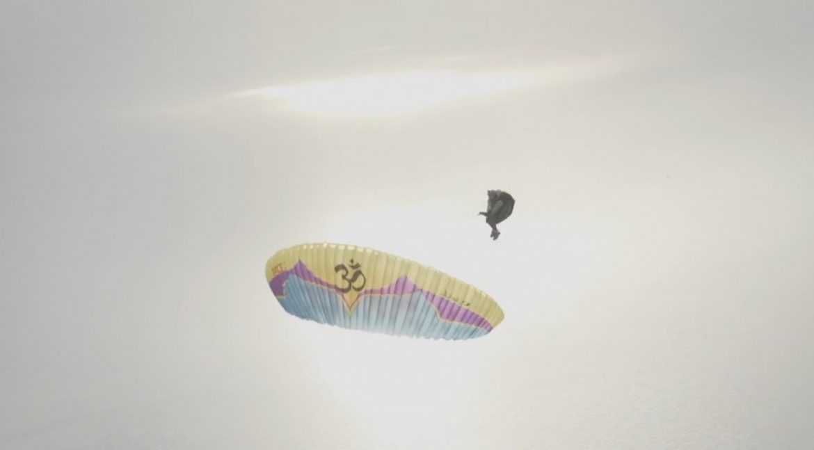 Felix Rodriguez présente le Twisted Sphera à Oludeniz Air Games