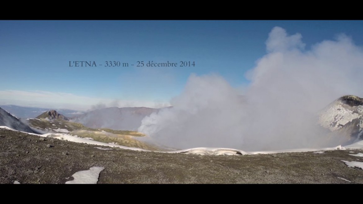 Un vol de Noël en Spiruline sur l&rsquo;Etna (Sicile)