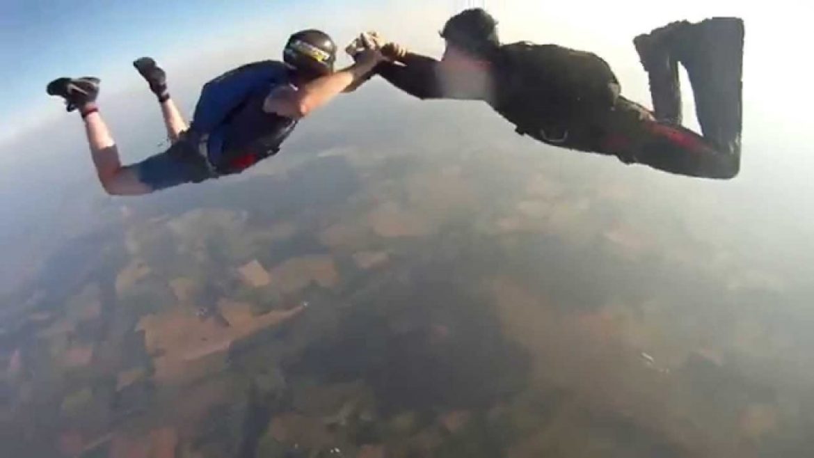 Une chute libre hypnotique de plus de 3000 m