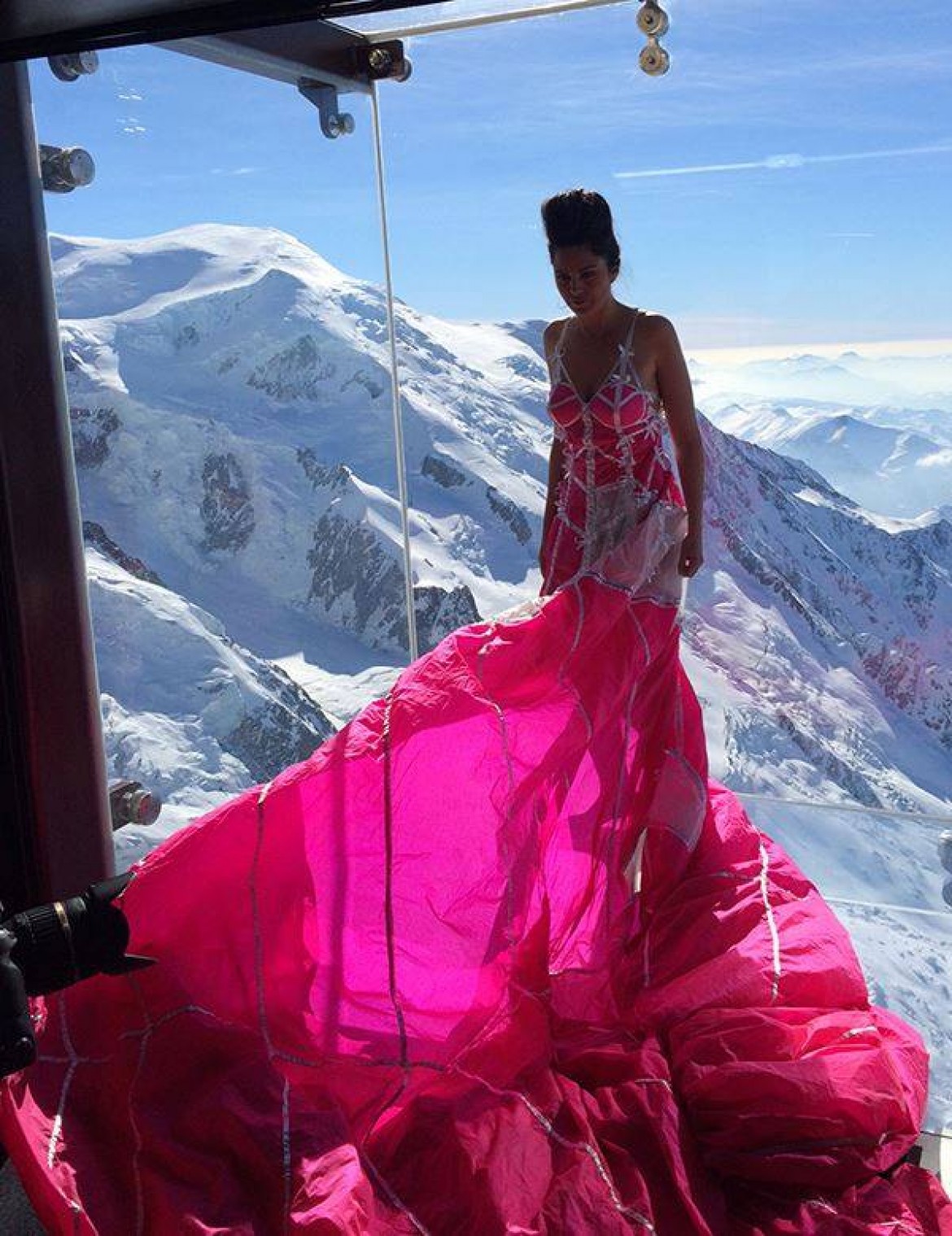 Valérie PACHE offre une seconde vie aux ailes de parapente