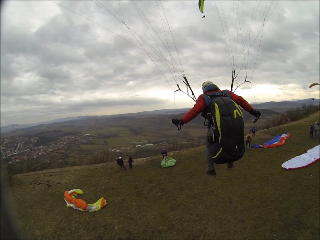 Vol avec système de caméra suiveuse et stabilisation 3 axes