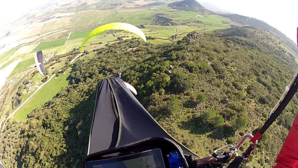 Vol d&rsquo;hiver sur le site parapente Montellano (Espagne)