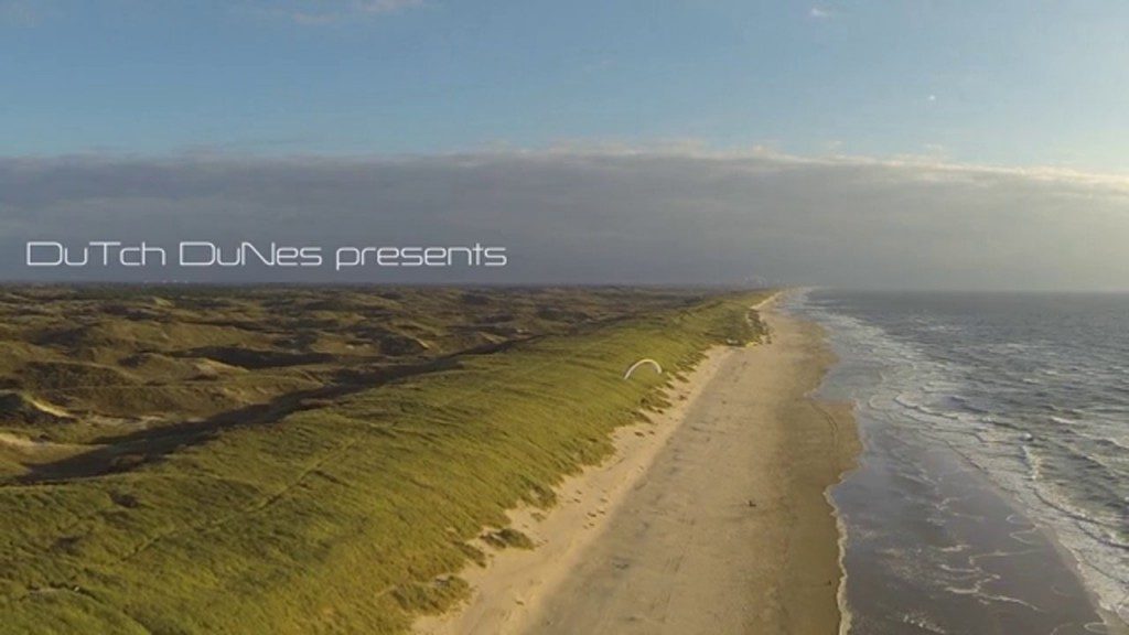Vol parapente avec l&rsquo;Ozone R11 sur les dunes néerlandaises