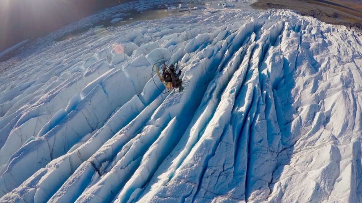Vol paramoteur le long du Glacier Knik (Alaska)