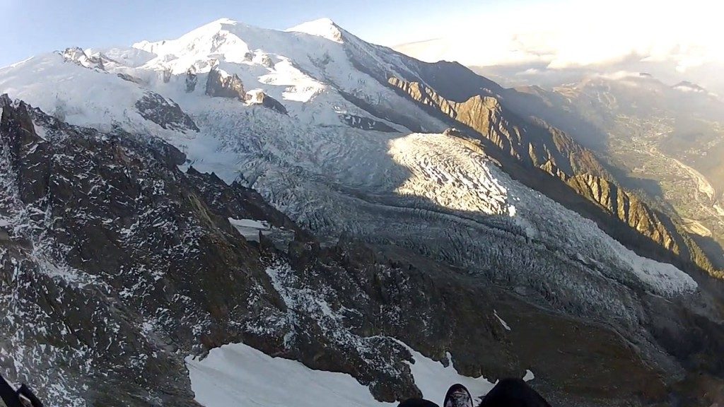 Vol parapente au départ de l&rsquo;Aiguille du Midi