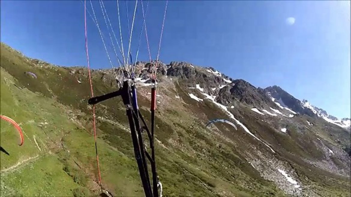 Vol parapente dans le Beaufortain (Bisanne)