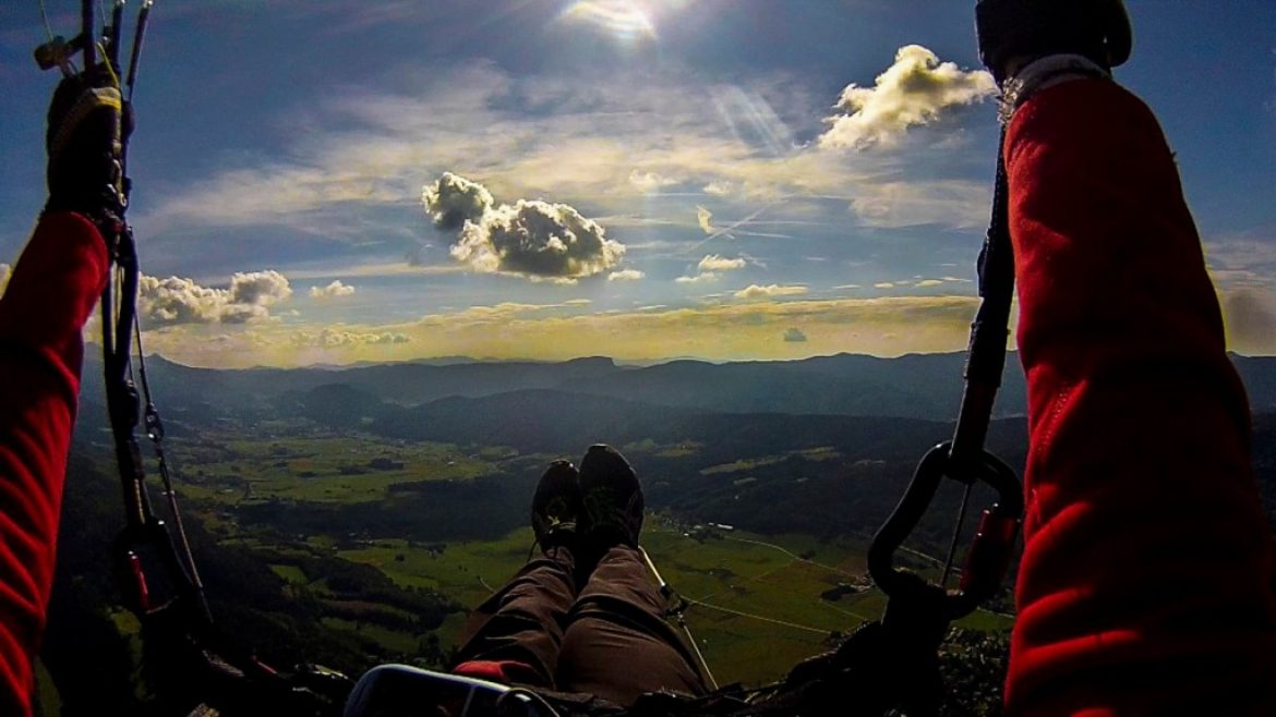 Vol site parapente Villard – Cote 2000 (38)