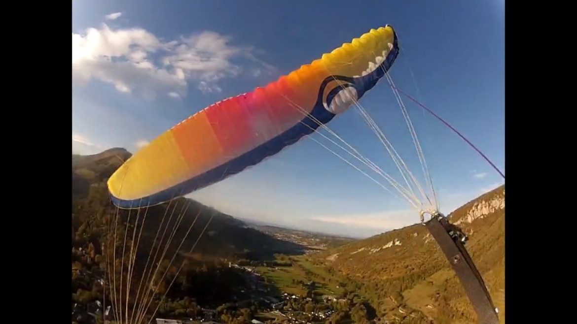 Vol sur le site parapente Col de la Courade – Campan (65)