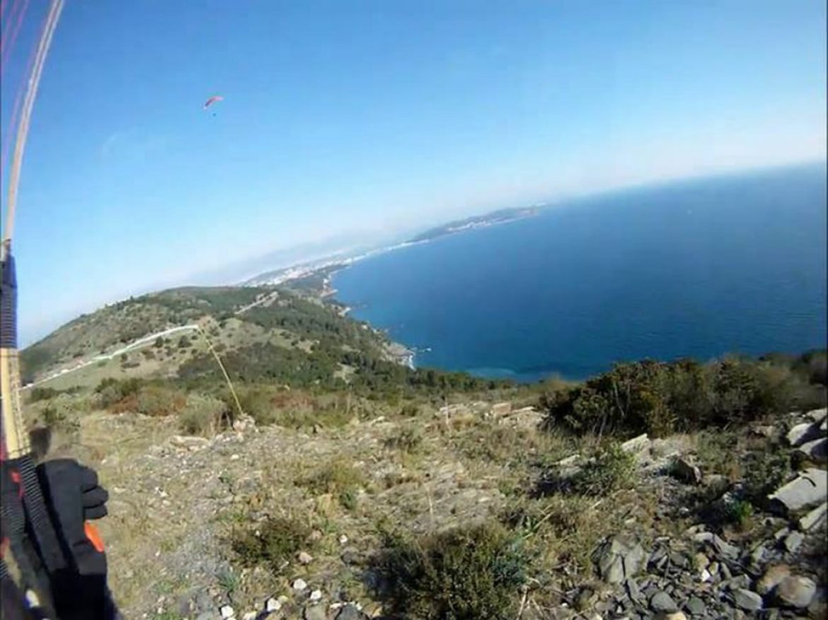 Vol sur le site parapente Le Mai – Cap Sicié (83)