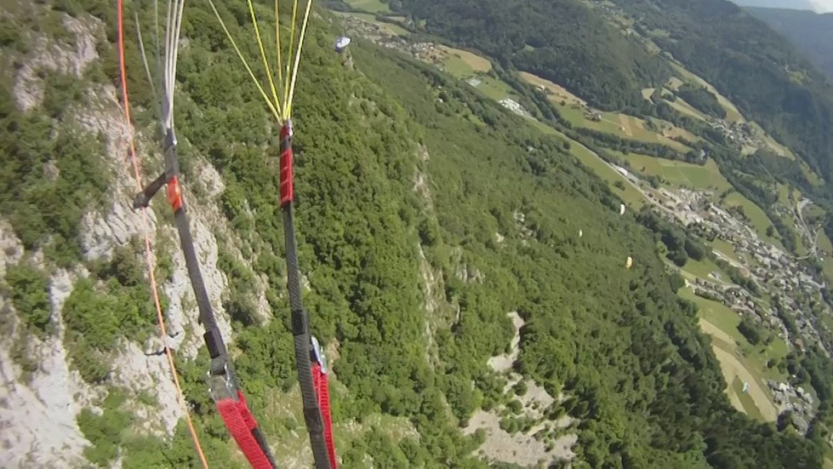 Vol sur le site parapente Mieussy (12)