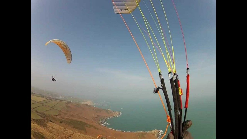 Vol sur le site parapente Omonville (50)