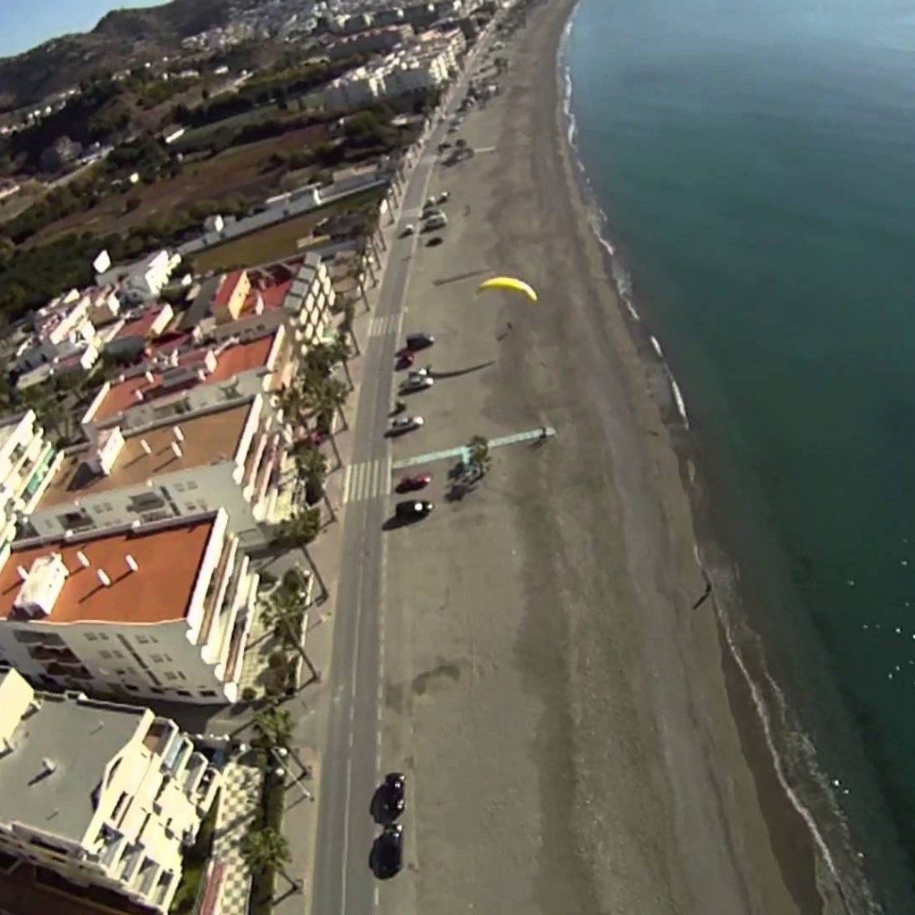 Vol sur le site parapente Otivar (Espagne)