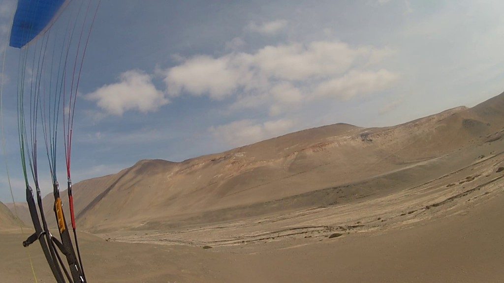 Vol sur le site parapente Pisaga (Chili)